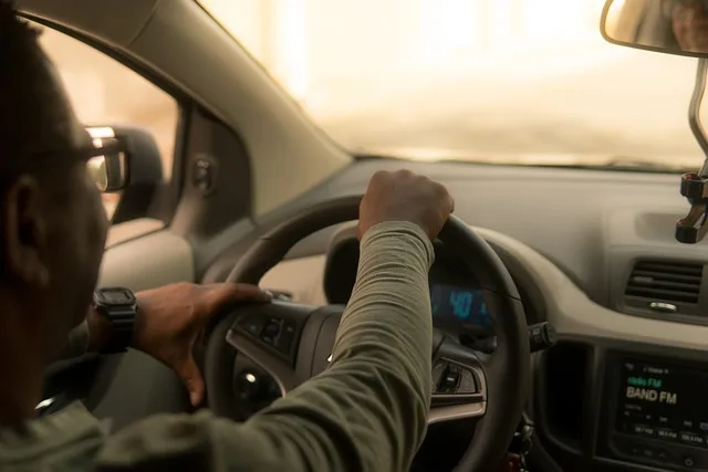 ¿Cómo afecta la longitud de un coche en su maniobrabilidad? ¿Cómo afecta la longitud de un coche en su maniobrabilidad?
