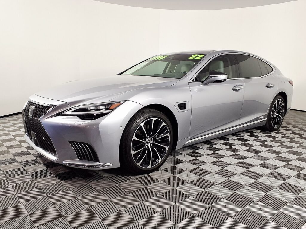 Lexus LS