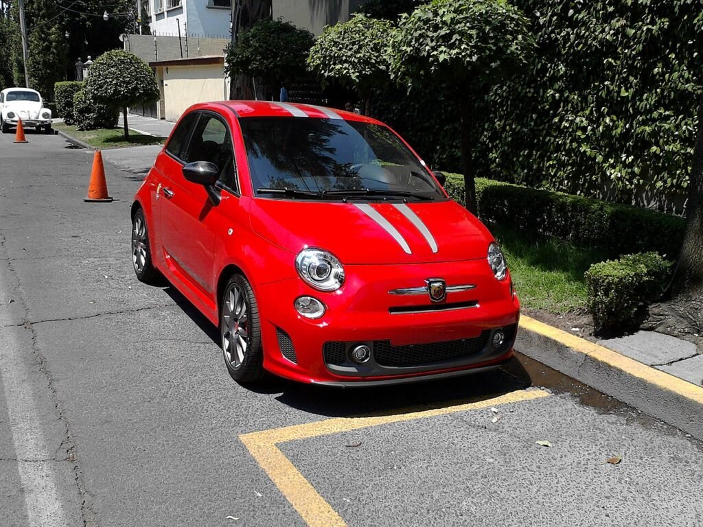 Ferrari Abarth 695 Tributo Ferrari