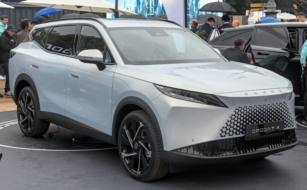 Omoda 7