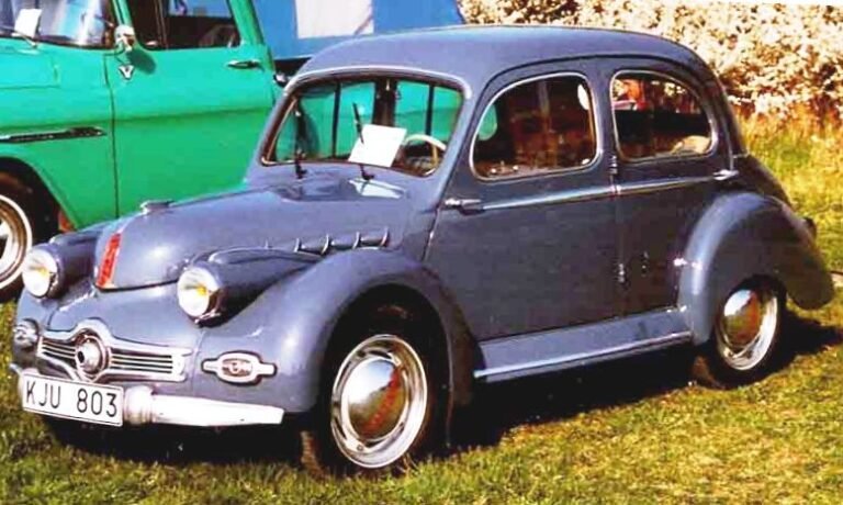 Panhard Dyna X