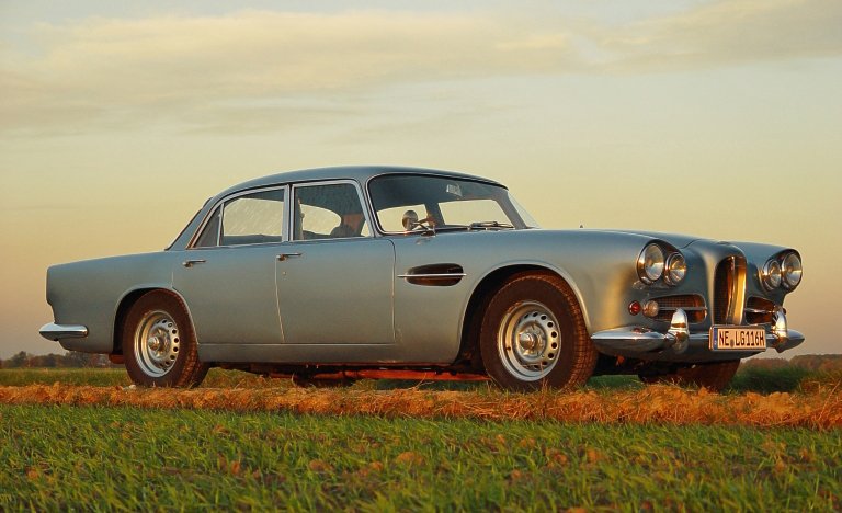 Cochestube | Aston Martin Lagonda Rapide Aston Martin Lagonda Rapide