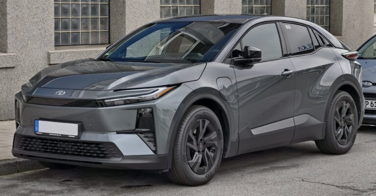 Toyota C-HR+